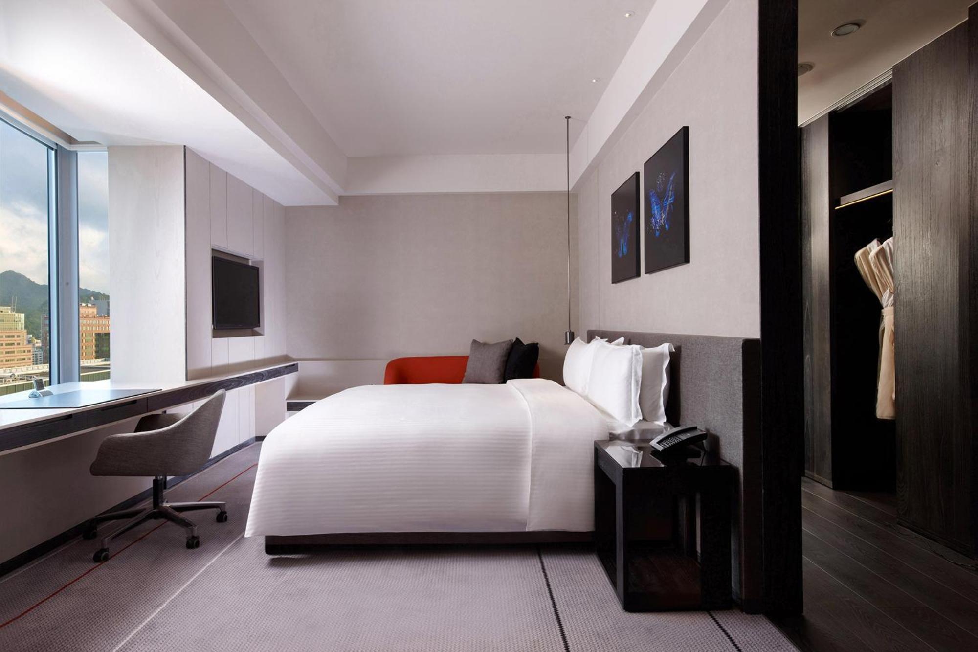 מלון Humble House Taipei, Curio Collection By Hilton מראה חיצוני תמונה A room at the hotel