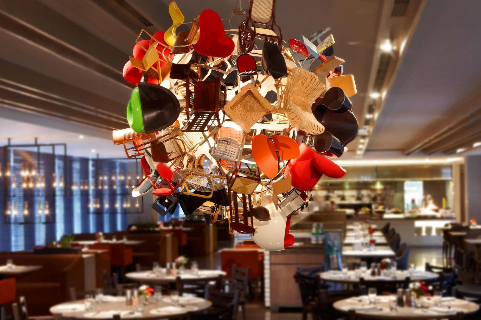 מלון Humble House Taipei, Curio Collection By Hilton מראה חיצוני תמונה The restaurant's interior